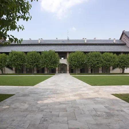 Aparthotel Cascina La Salette